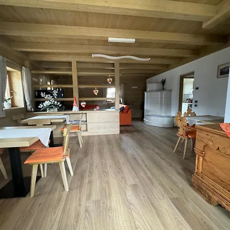 Antico Tabia Dolomitico Bed and breakfast