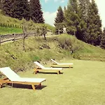 Antico Tabia Dolomitico ベッド・アンド・ブレックファスト 3*