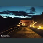 Antico Tabia Dolomitico ベッド・アンド・ブレックファスト